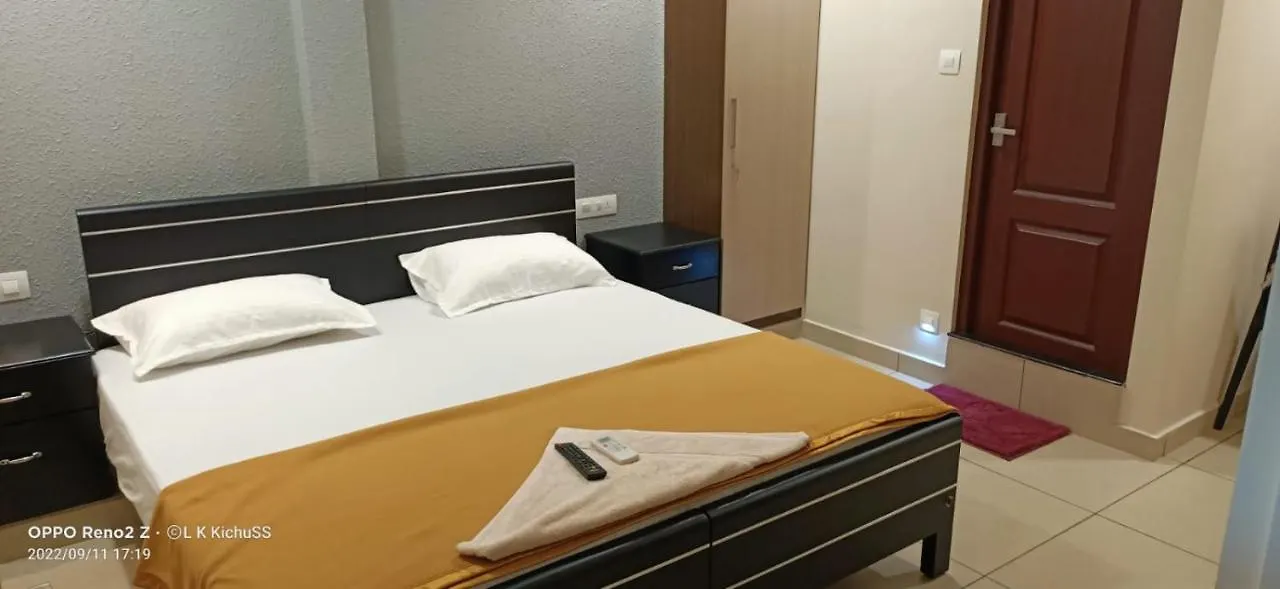 Mhb Motel Kochi 0*,  India